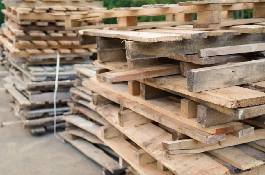 FirstAllianceLogisticsManagementLLC-239563-Benefits-Recycling-Pallets-Image1 - 1