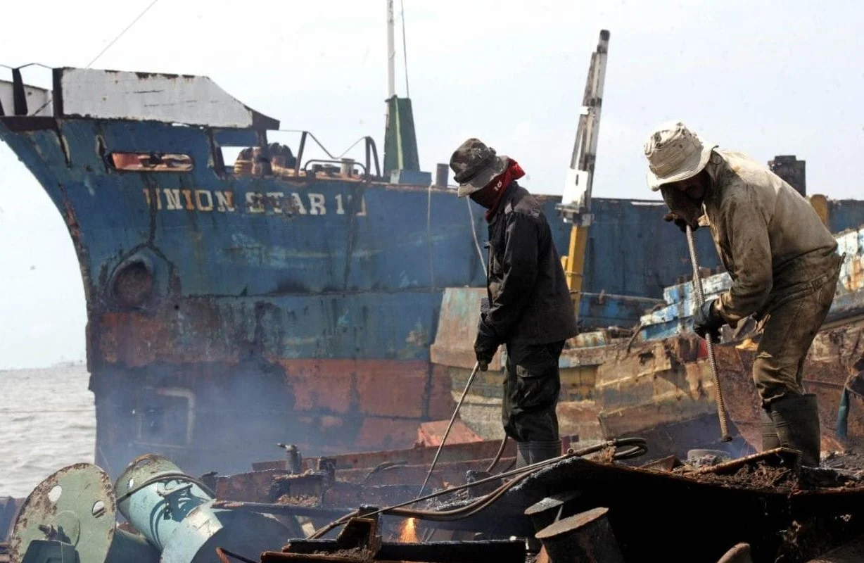 ship scrap